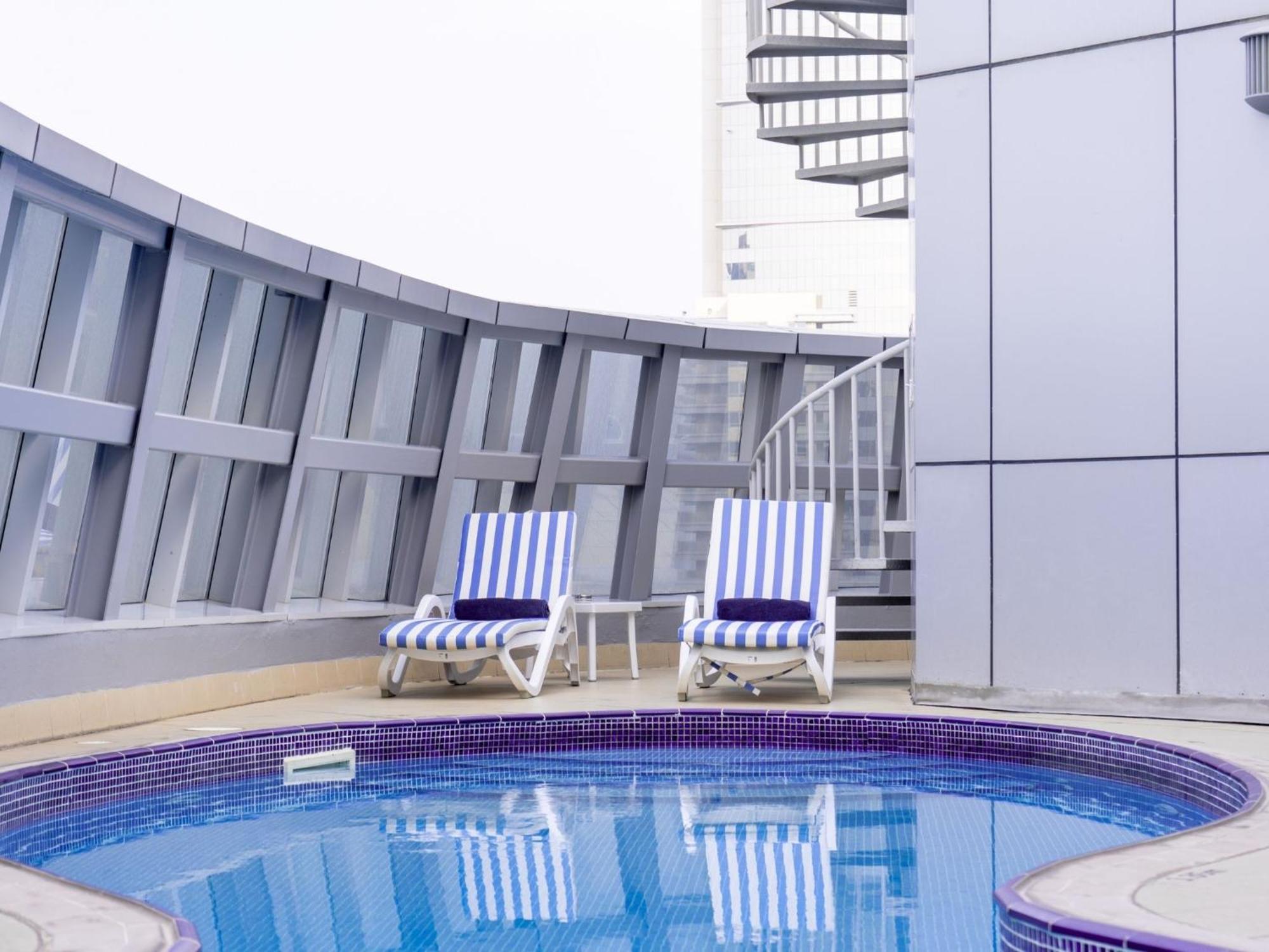 ซิตาดินส์ เมโทร เซ็นทรัล ดูไบ Aparthotel ภายนอก รูปภาพ