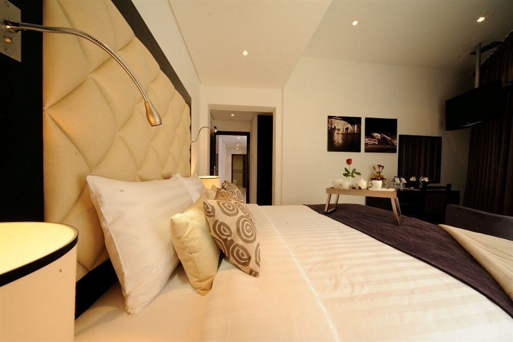 ซิตาดินส์ เมโทร เซ็นทรัล ดูไบ Aparthotel ภายนอก รูปภาพ